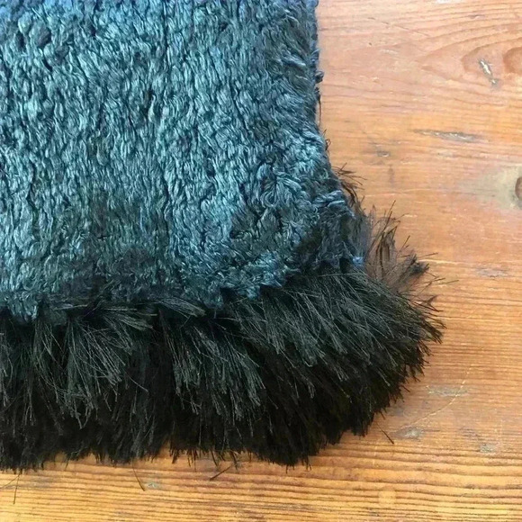 Teal Blue Green Chenille Scarf with Black Fringe NWOT - Picture 5 of 5